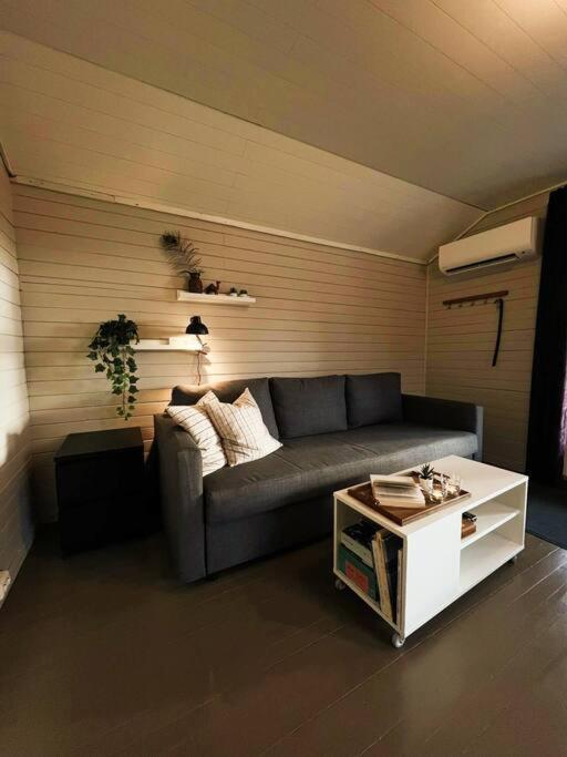 Idyllisk Minihus I Landlige Omgivelser - Med 5 Sengeplasser Og Parkering Asen Ngoại thất bức ảnh