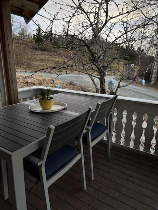 Idyllisk Minihus I Landlige Omgivelser - Med 5 Sengeplasser Og Parkering Asen Ngoại thất bức ảnh